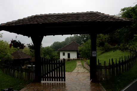 SRBIJA TURIZAM KUĆA ŽIVOJINA MIŠIĆA SRBIJA TURIZAM KUĆA ŽIVOJINA MIŠIĆA