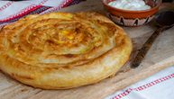 Spremite čuvenu pitu krompirušu: Recept sa kojim nema omaške