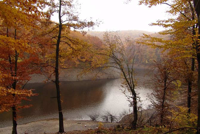 Bukulja, Bukuljsko jezero