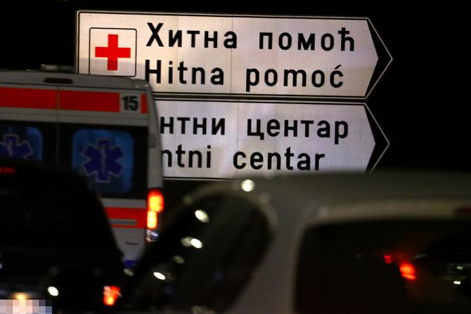 Hitna pomoć noć Urgentni centar noć Hitna pomoć noć Urgentni centar noć