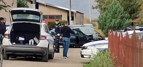 Nesreca kod Nisa, povređeni policajci Novo Selo Nesreca kod Nisa, povređeni policajci Novo Selo