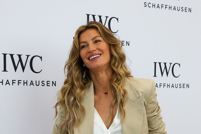Žizel Bundšen Gisele Bundchen Žizel Bundšen Gisele Bundchen