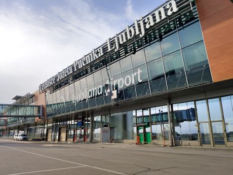 Ljubljana Airport Brnik aerodrom Ljubljana Airport Brnik aerodrom