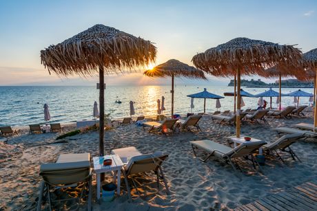 Siviri, plaža, Kasandra, Halkidiki, Grčka Siviri, plaža, Kasandra, Halkidiki, Grčka