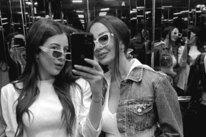 Daniela Boračeva, ćerka Nikol Daniela Boračeva, ćerka Nikol