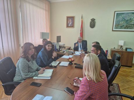Jačanje partnerstva za bolji položaj Roma u Srbiji Jačanje partnerstva za bolji položaj Roma u Srbiji