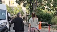 Aleksandra Radović stigla u bolnicu Sveti Sava: Pevačica dovela popa da očita molitvu njenom ocu